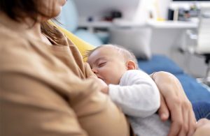 Hospital-Bag-Checklist چک لیست وسایل نوزاد برای بیمارستان