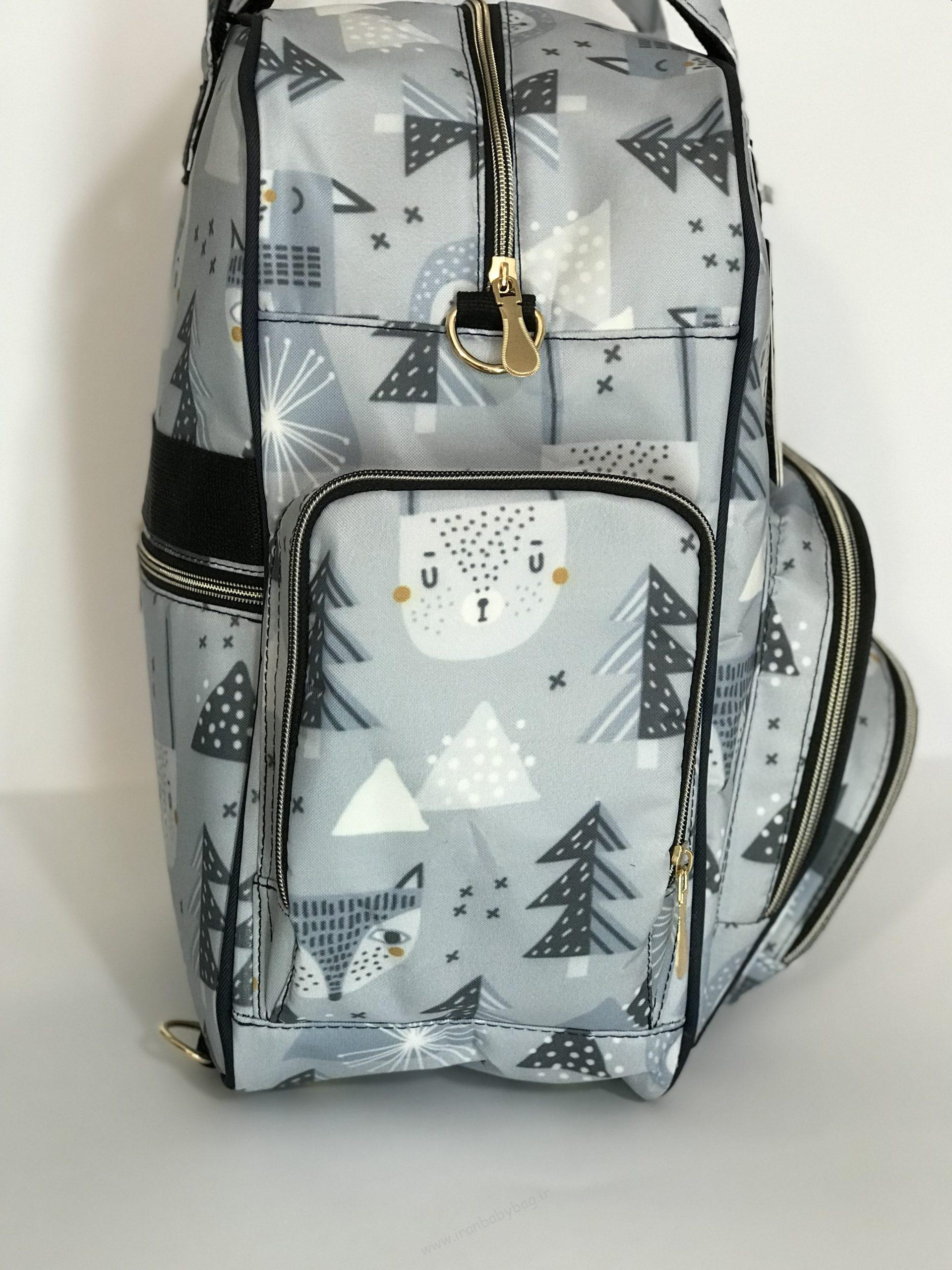 4AFFD64F-425F-4C6A-8274-3DE7C8031EE3