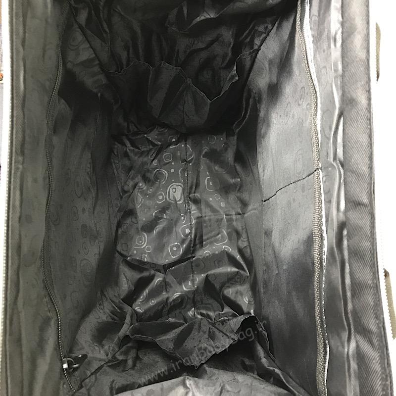 کوله پشتی لوازم نوزاد فندی کوله پشتی لوازم نوزاد فندی از داخل